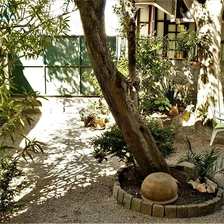 Crivelli Apartment *